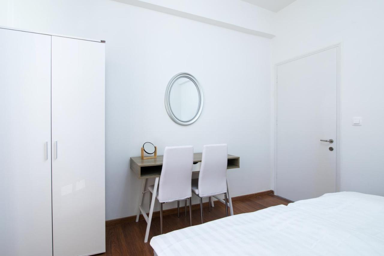 Midtown Apartment By Corfuescapes * Corfu (city)